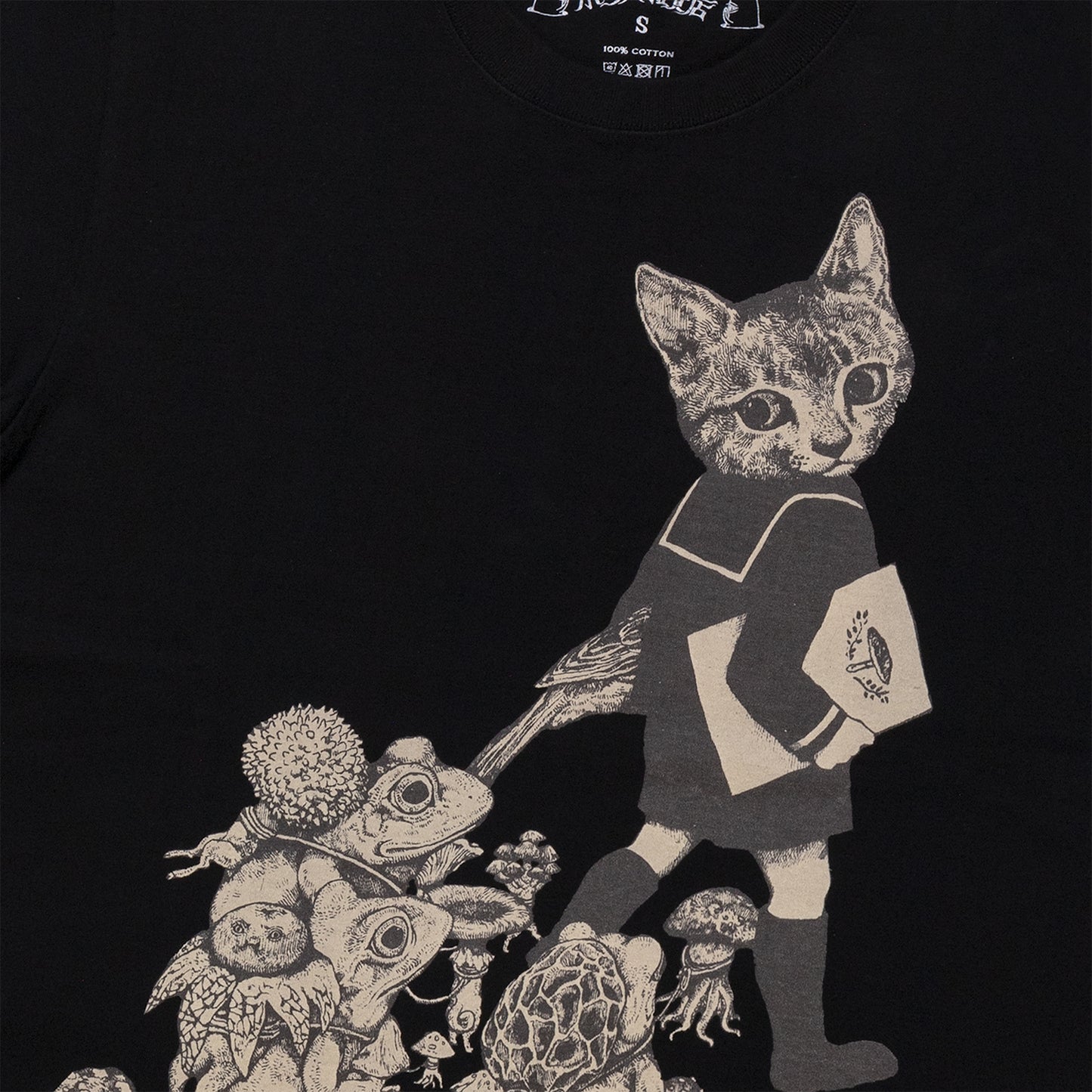 Tシャツ きのこを納品 ブラック