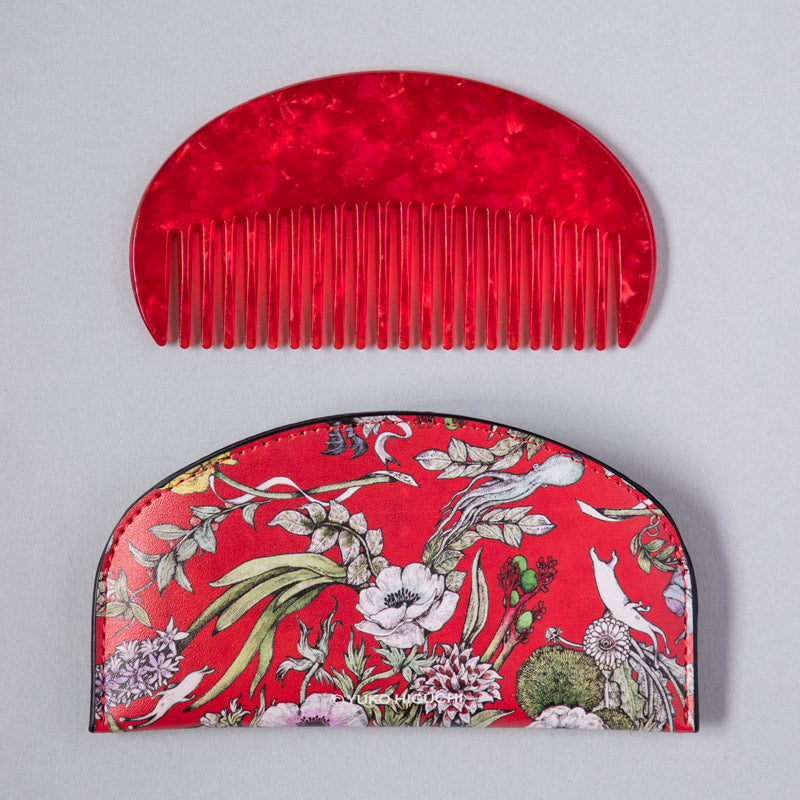 Red comb with case