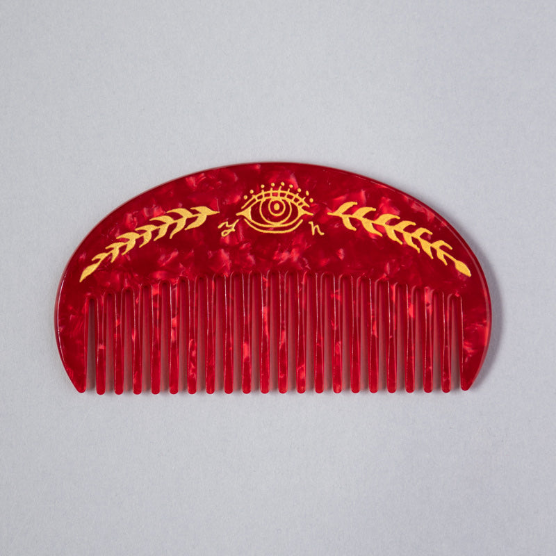 Red comb with case