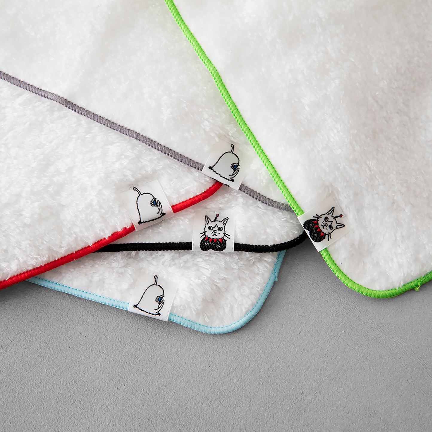 マシュマロタオルハンカチ ひとつめちゃん