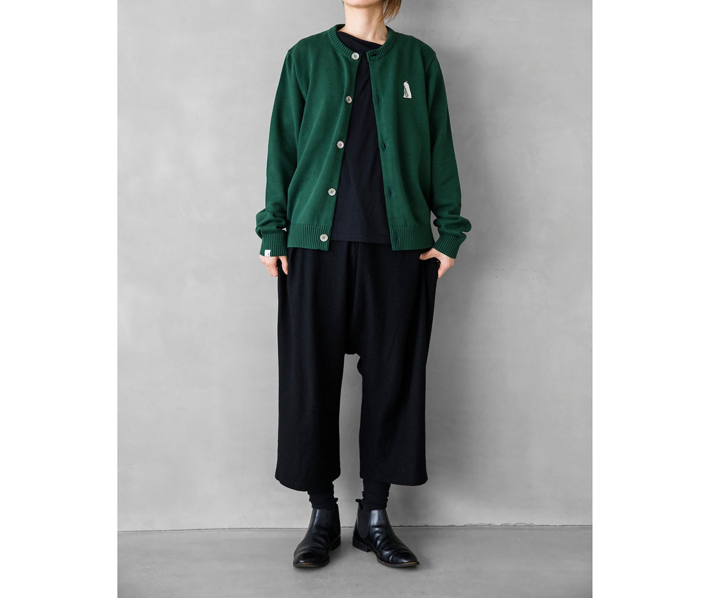 【あわせがい対象商品(ワッペン別売)】カーディガン ワッペン:左胸1個+左袖口1個