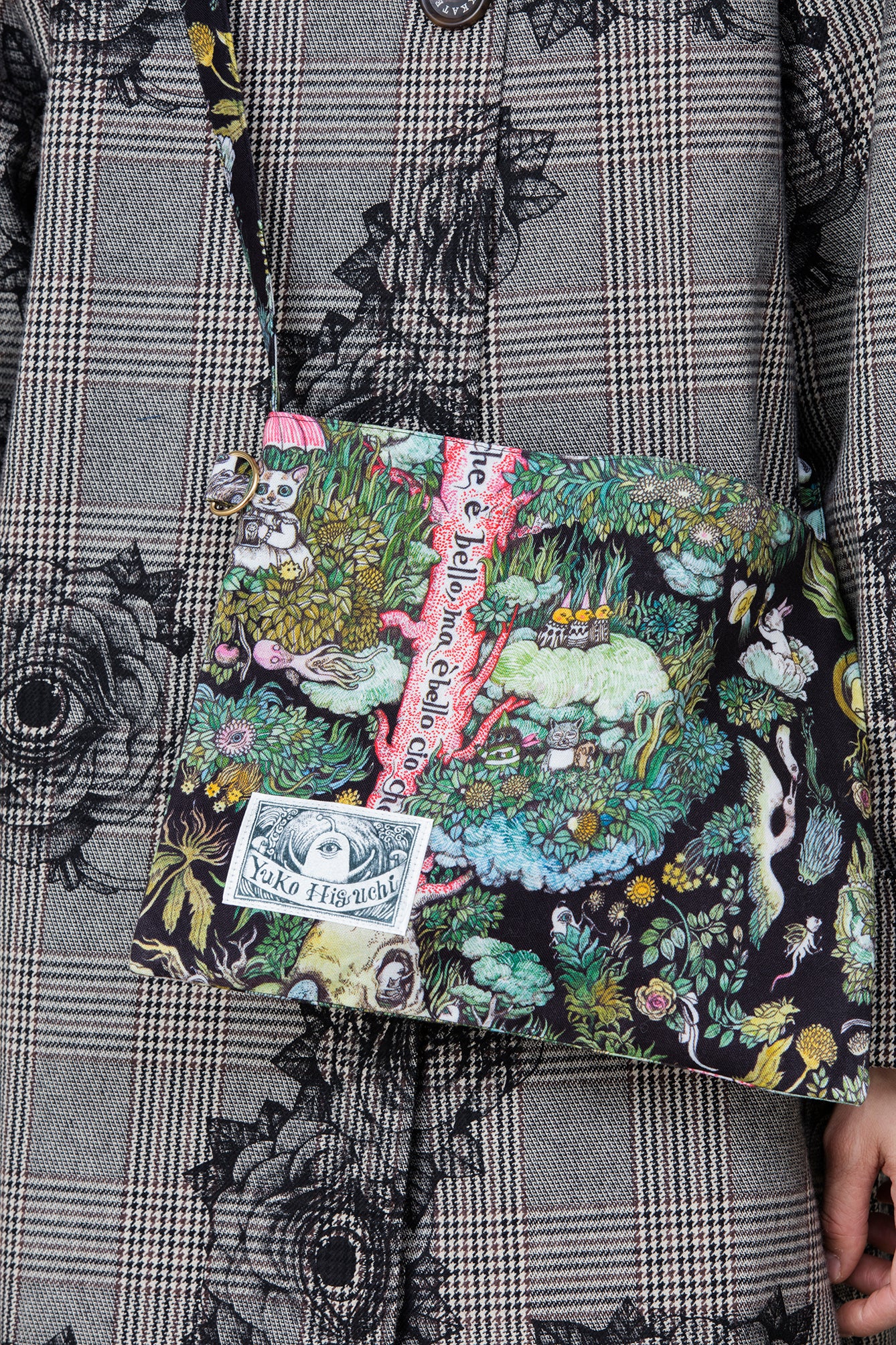 サコッシュ 「おおきな木のうえで」