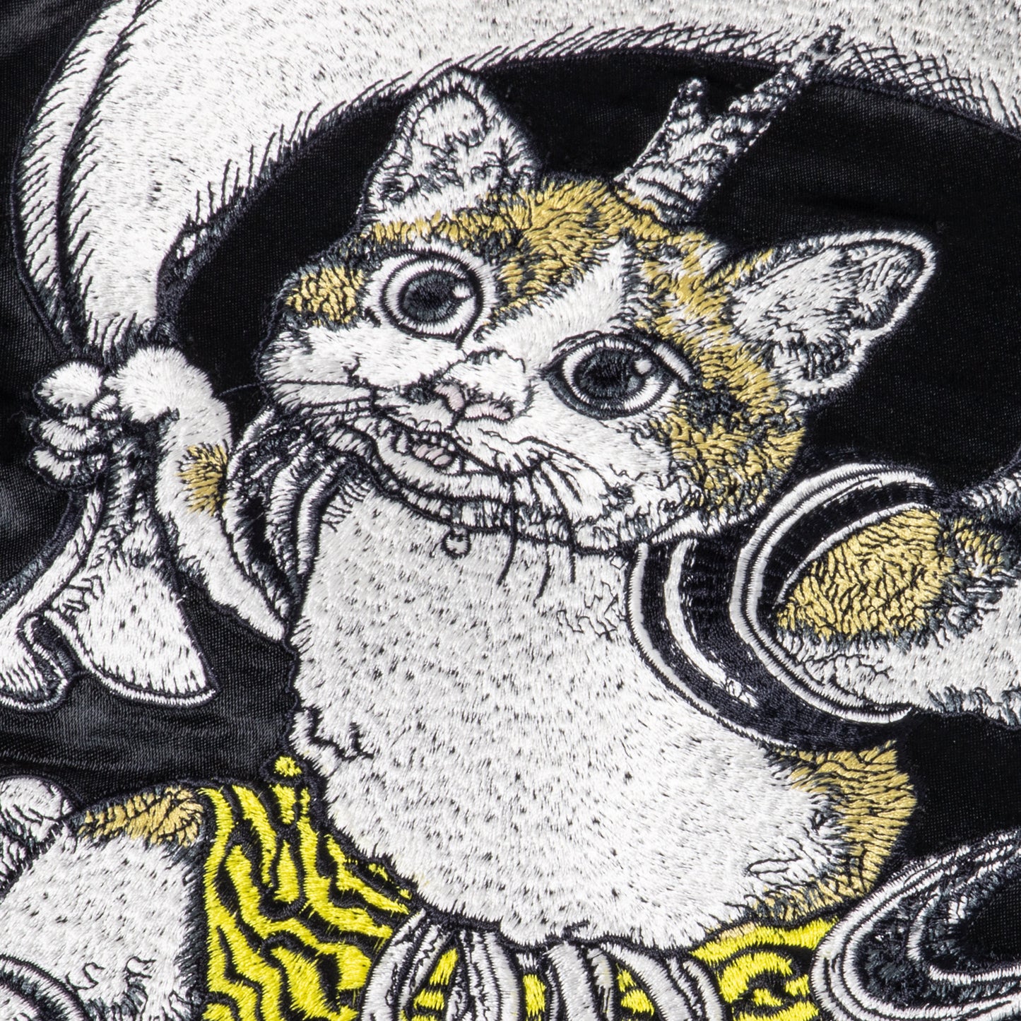 Sukajan Cat Fujin Raijin pattern