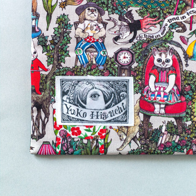 "chairs" Pouch