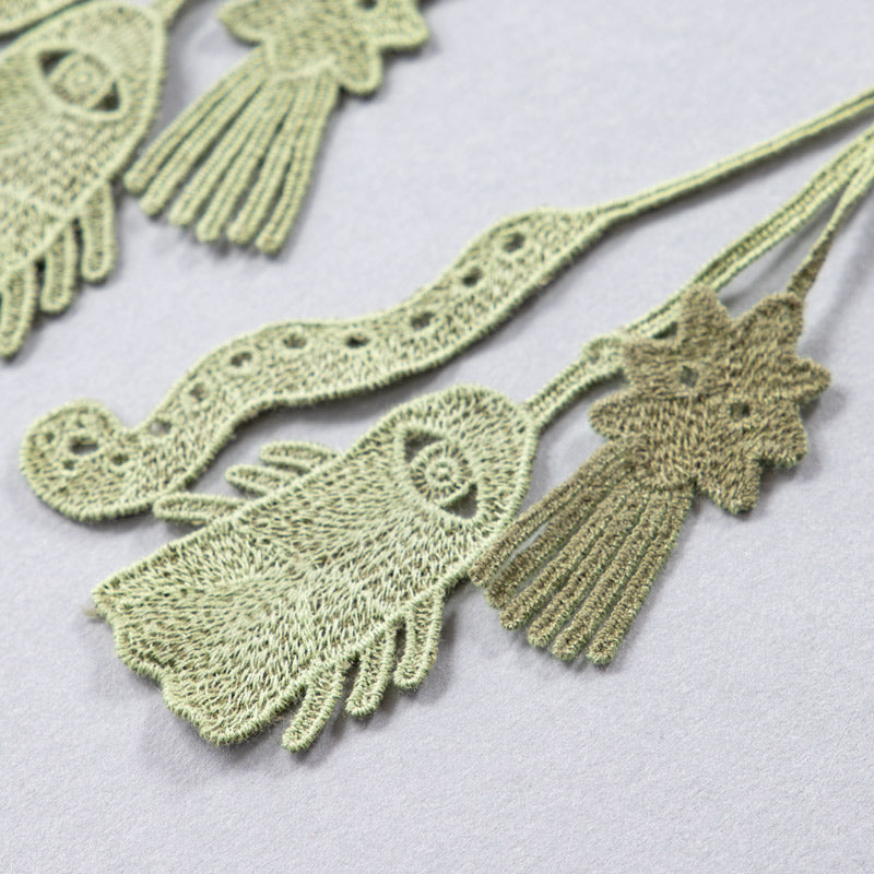 One ear green lace Earrings・Clip on earring