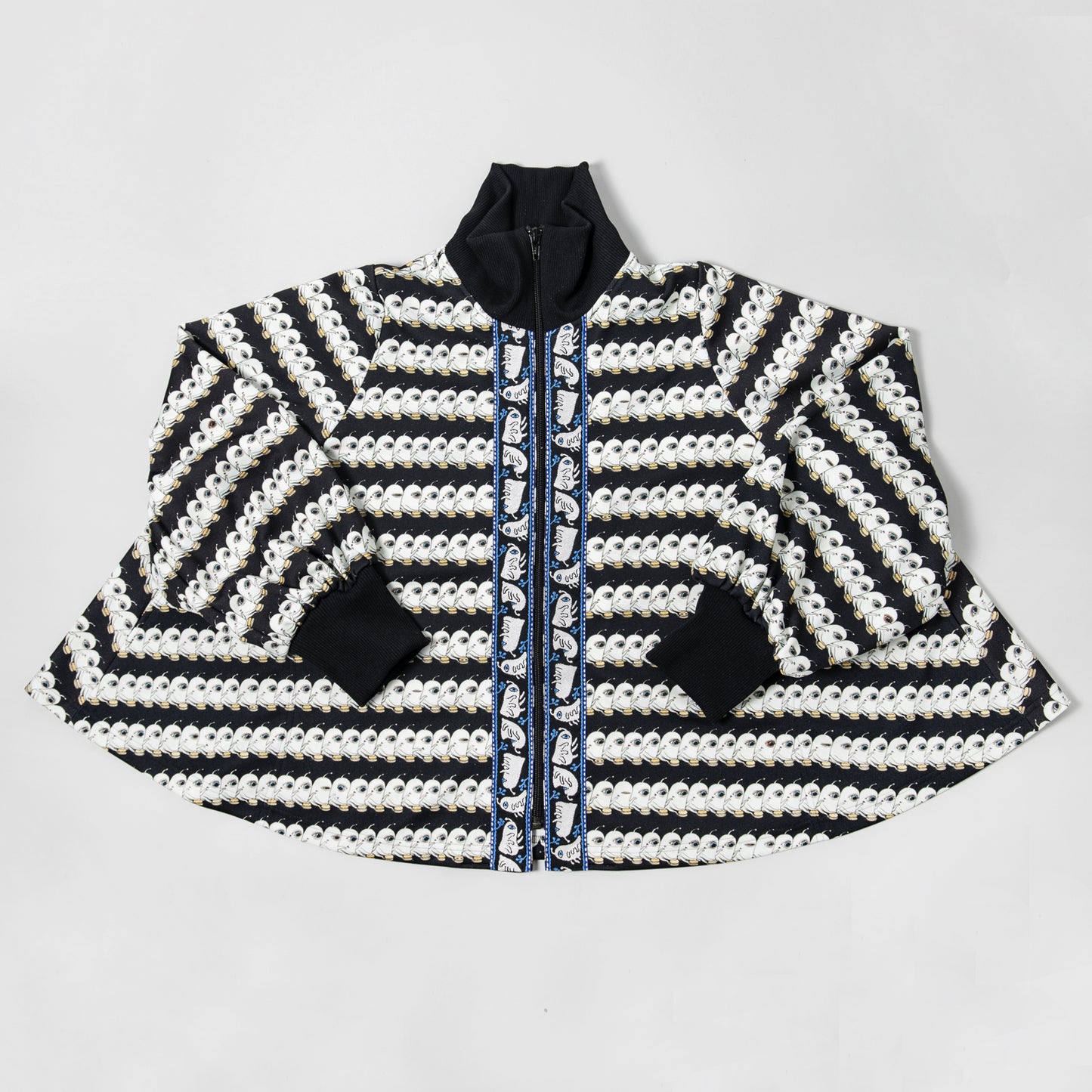 Hitotsume-chan Tracksuit Flare Tops