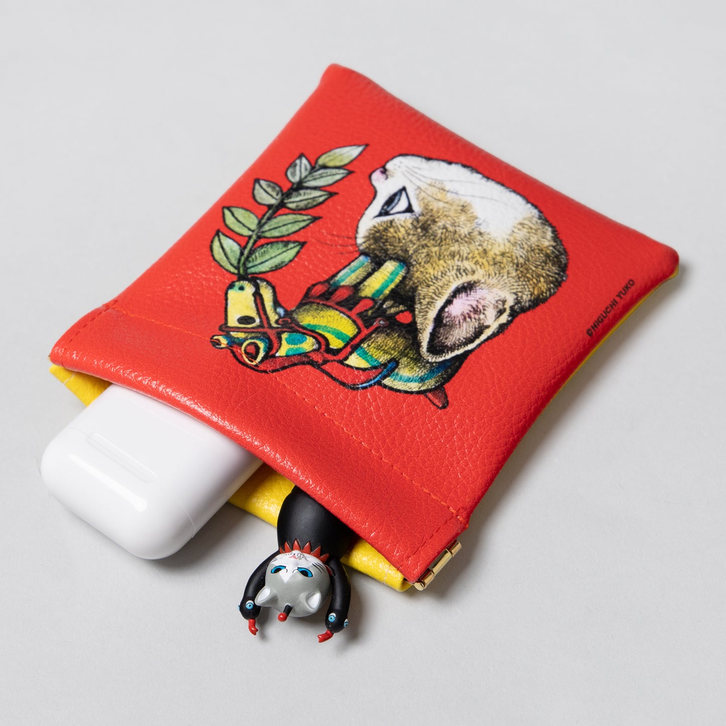 バネポーチ　うおたち