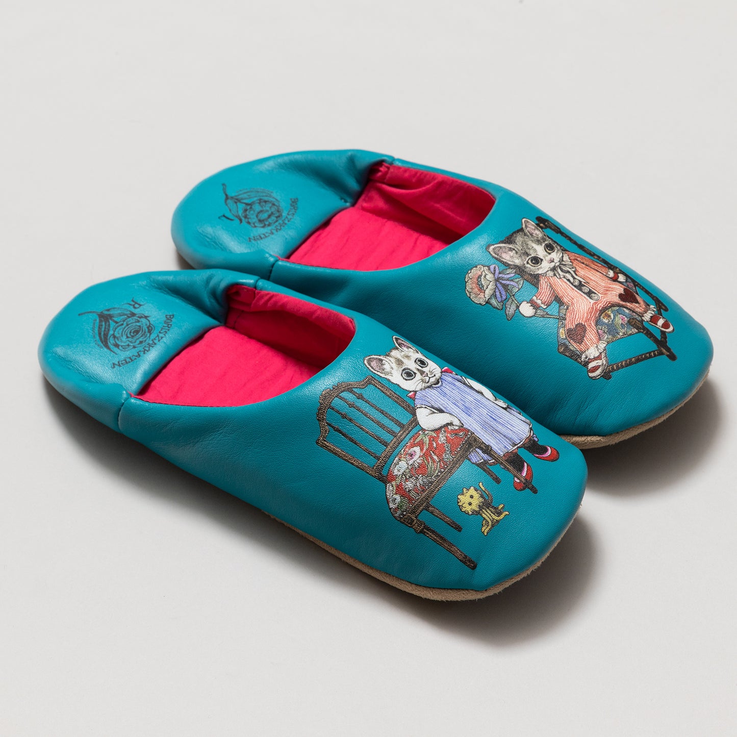 ルームシューズ　Antique Chairs