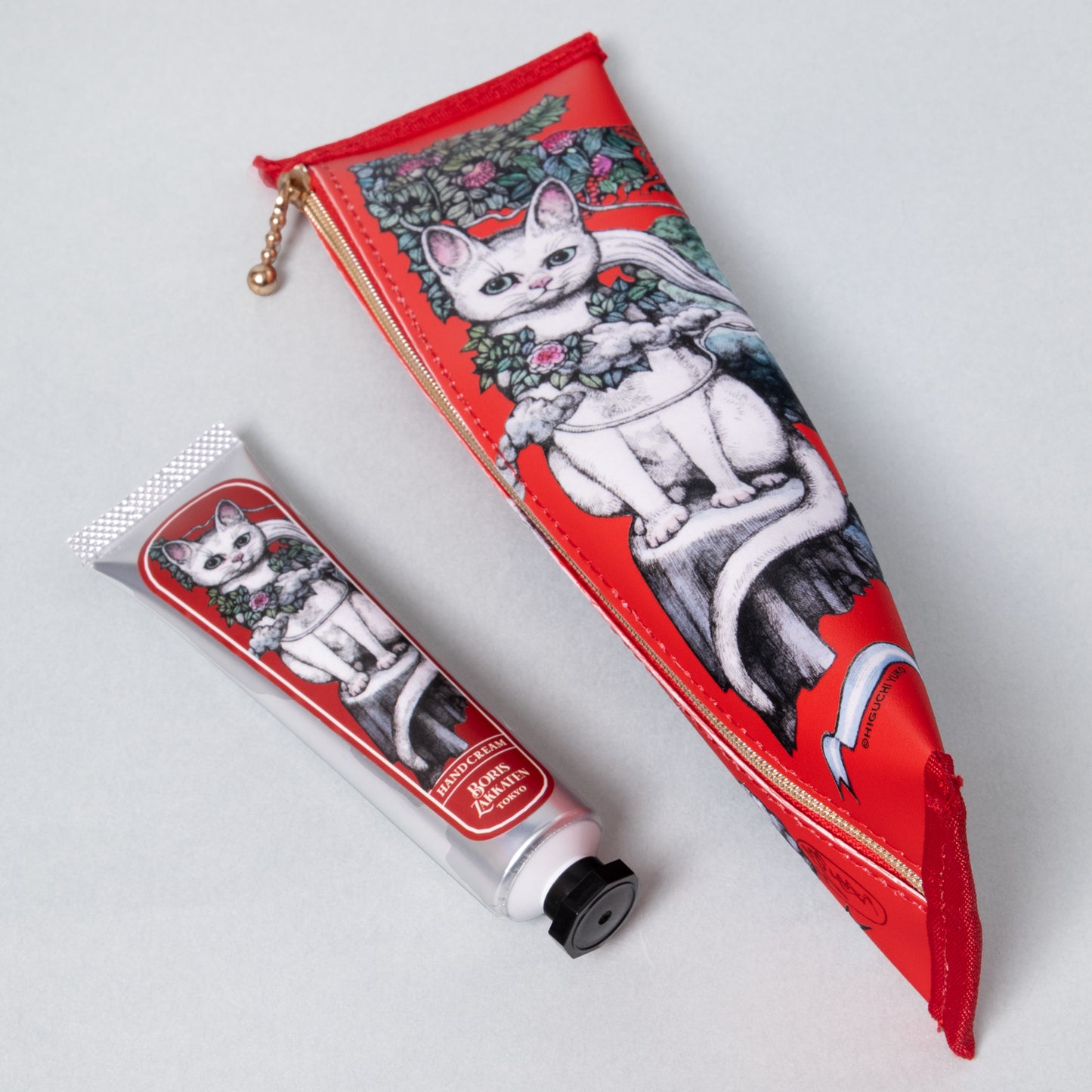 ハンドクリーム＆ポーチセット　いぬとねこ