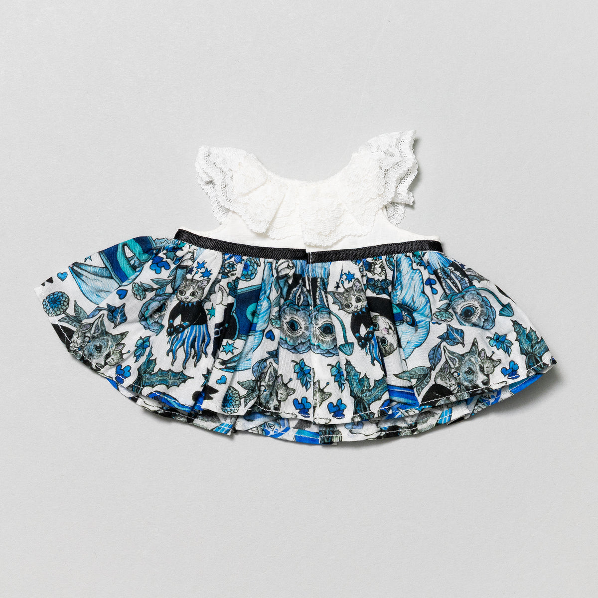 こはるのお洋服　Dress　白ｘBLUE