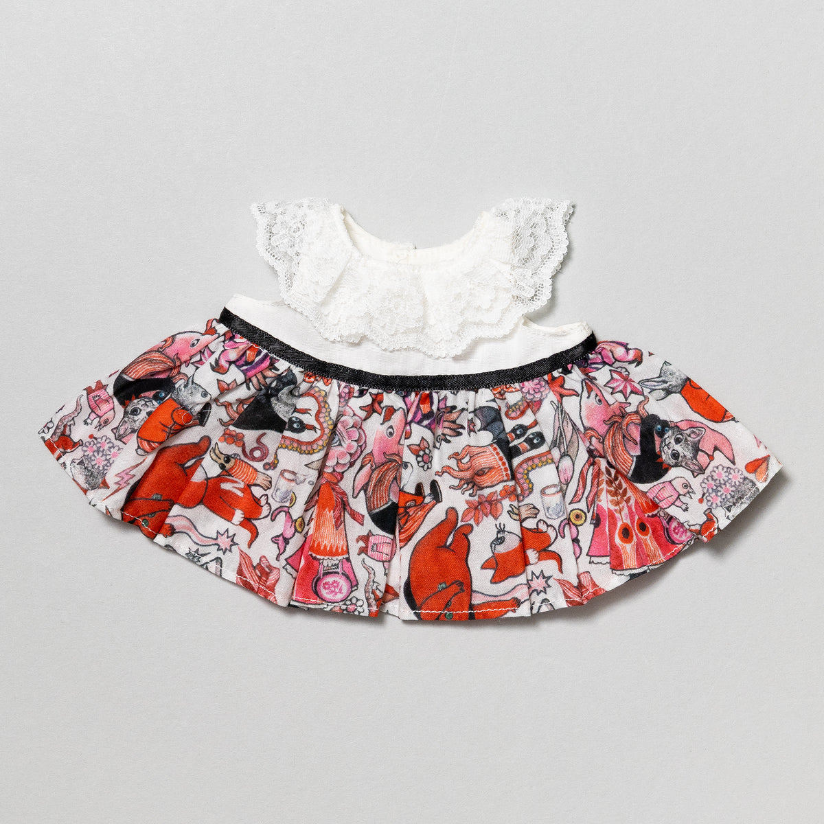 こはるのお洋服　Dress　白ｘRED