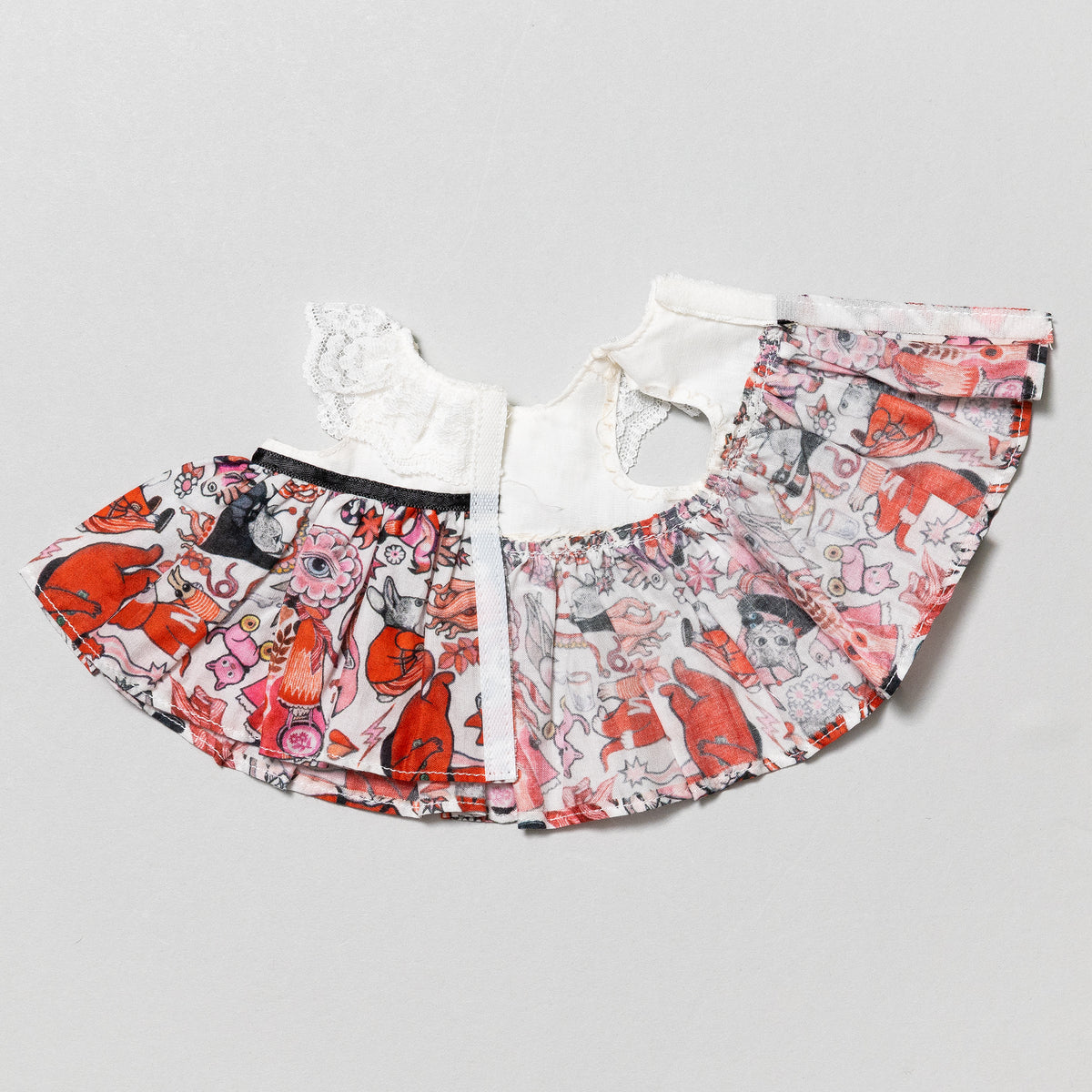 こはるのお洋服　Dress　白ｘRED