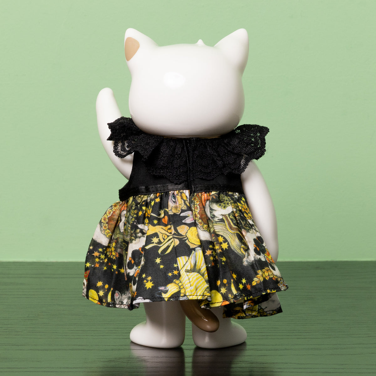 こはるのお洋服　Dress　黒ｘYELLOW