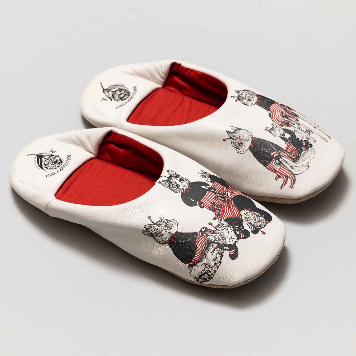 ルームシューズ　GUSTAVES