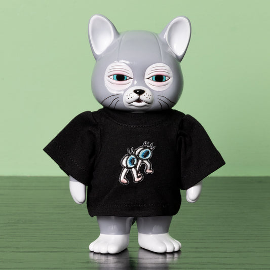 ニャンコのTシャツ（BK）とワッペン