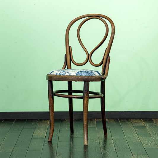 Bentwood chair