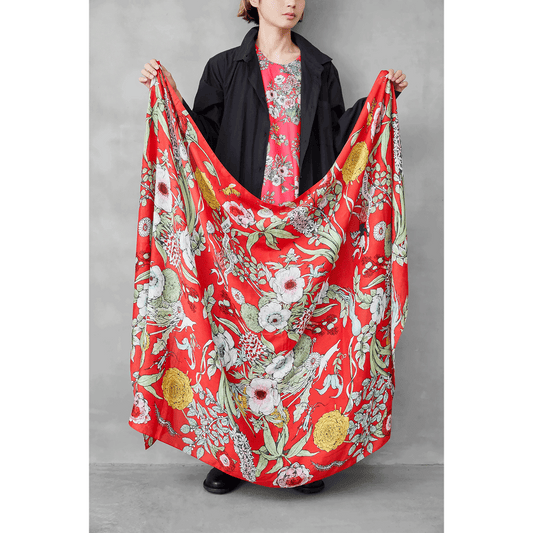 Stole red flower pattern